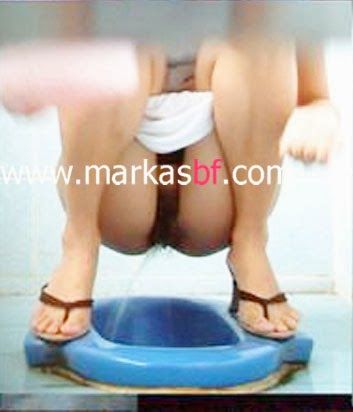 jilat memek