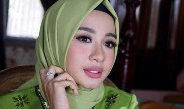 laudya chintya bella hijab fashion