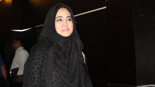 ber jilbab pipik dian irawati sebelum