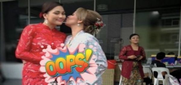 slimpics memek online gambar 1