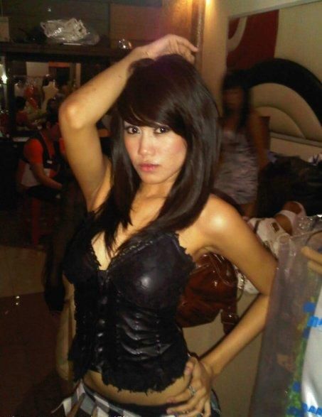 memek tembem