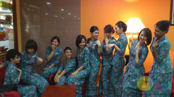 foto2 wanita cantik telanjang
