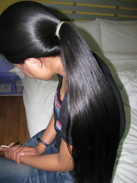 rambut emo