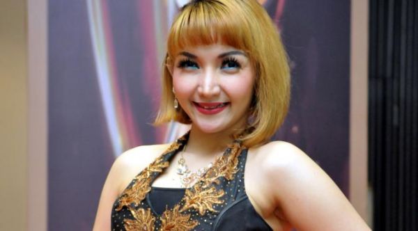 gambar artis indo