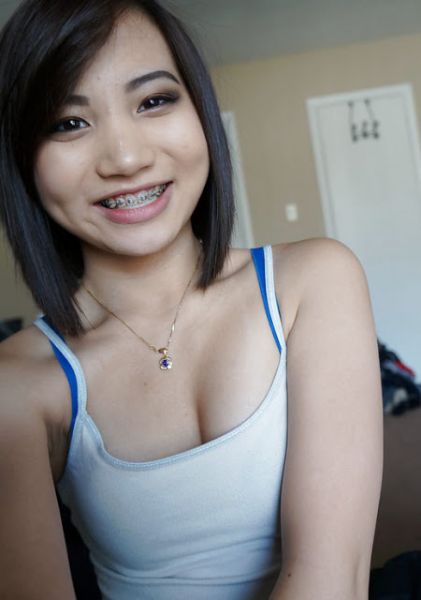kontol masuk memek cewek bugil
