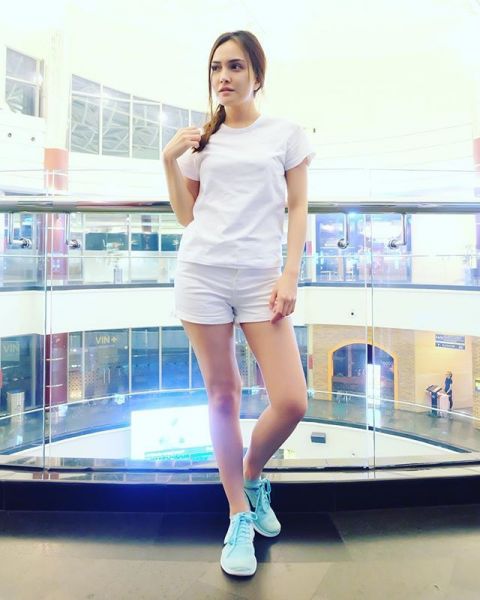 jilat memek