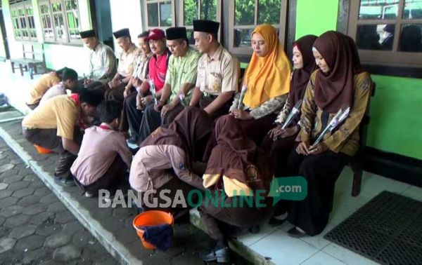 siswi sma bugil