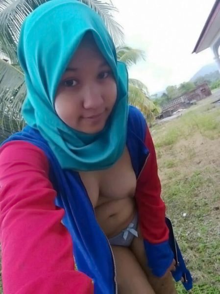 jilbab telanjang