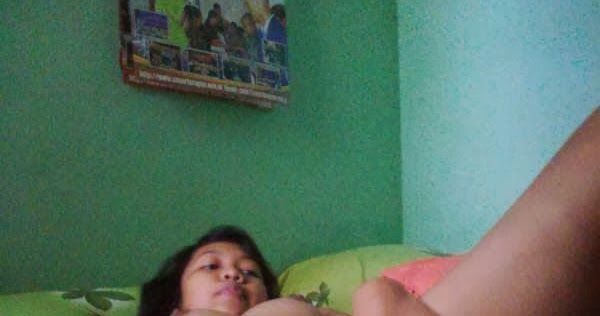 cewek susu besar