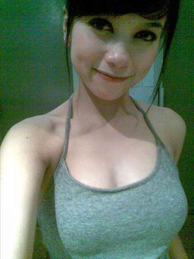 gambar wanita telanjang