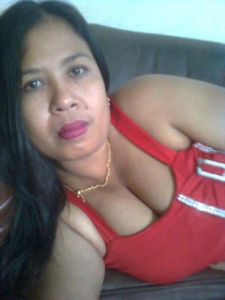 susu montok artis