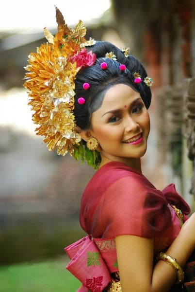 baju adat banten