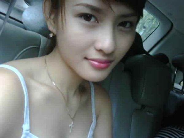 ngaceng di pantai