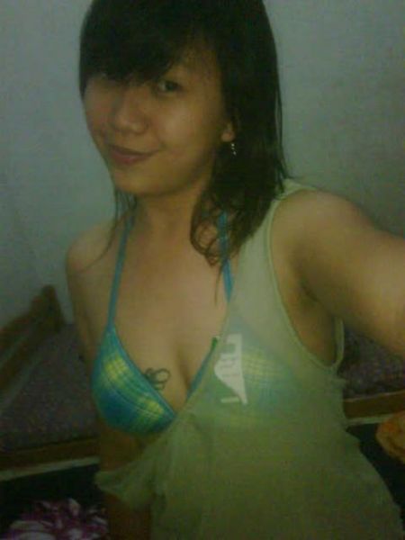 wanita telanjang bulat
