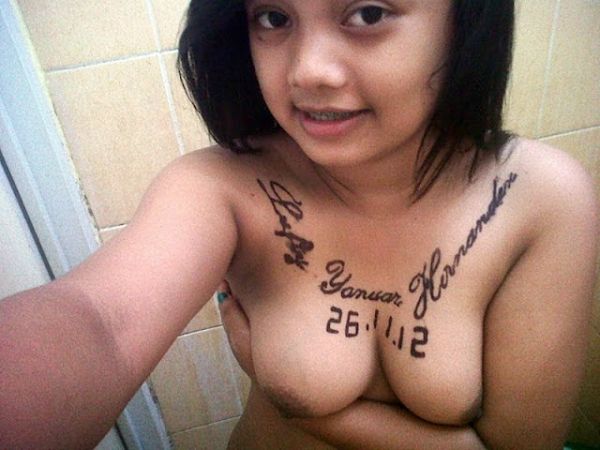 cewek smp bugil