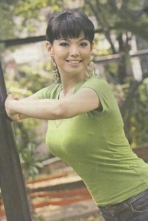 nikita willy telanjang