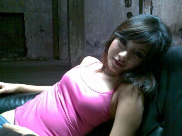 kirana larasati berhijab