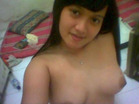 cewek bugil indonesia