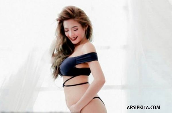 gambar artis indonesia telanjang bulat