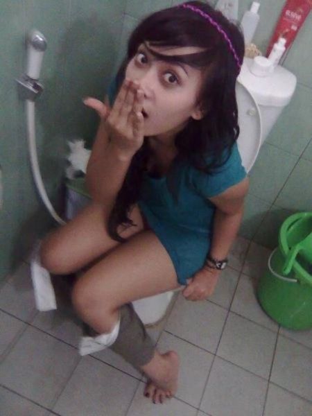 ngentot memek perawan