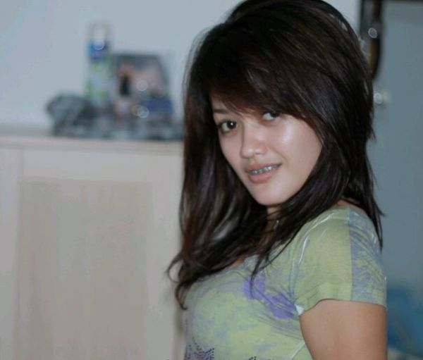 cewek bugil indonesia
