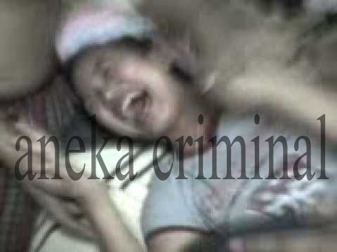 gadis montok bugil