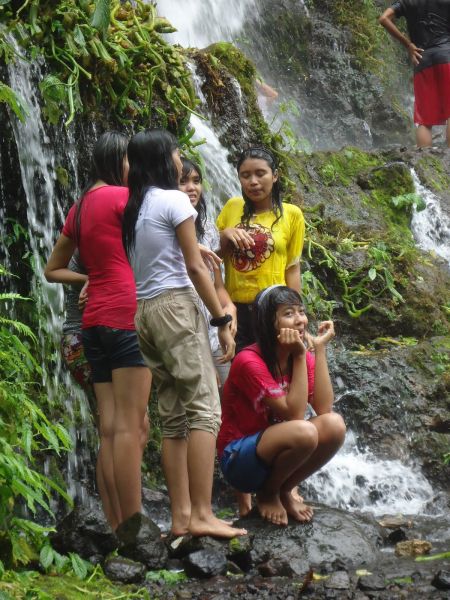 cewek mandi telanjang
