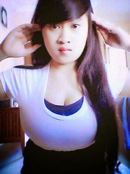 jilbab toket gede