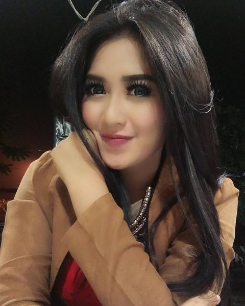 ngentot memek mulus