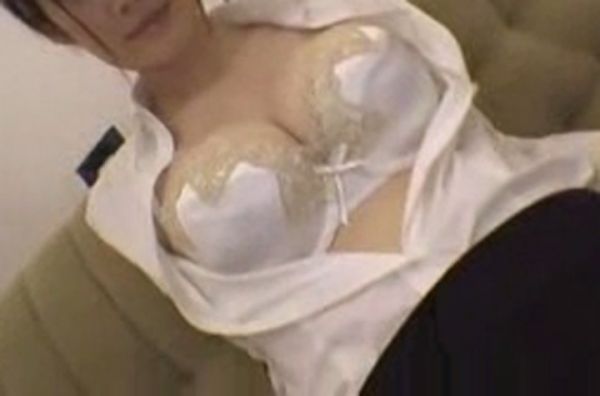 sandra dewi telanjang tanpa sensor