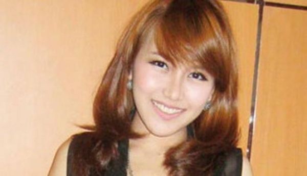 kepang rambut panjang