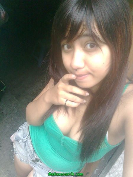 cewek smp bugil pamer memek
