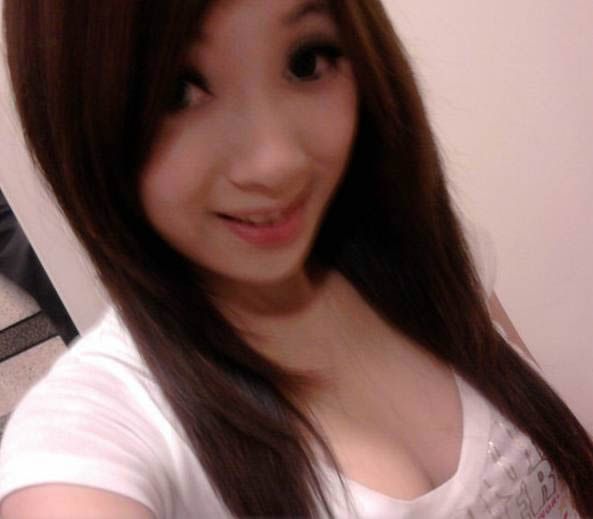 cewek cantik bugil