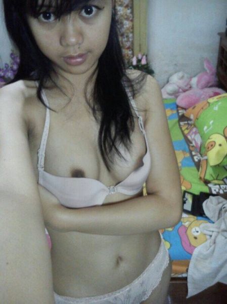 cewek smp ciuman hot