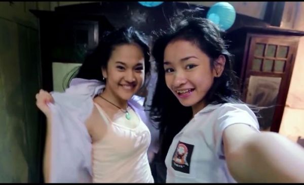 cewek cantik mulus