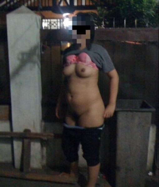 memek cewek cantik