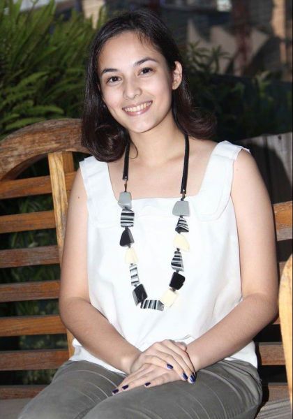 chelsea islan headshot