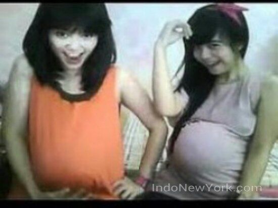 artis indonesia payudara besar