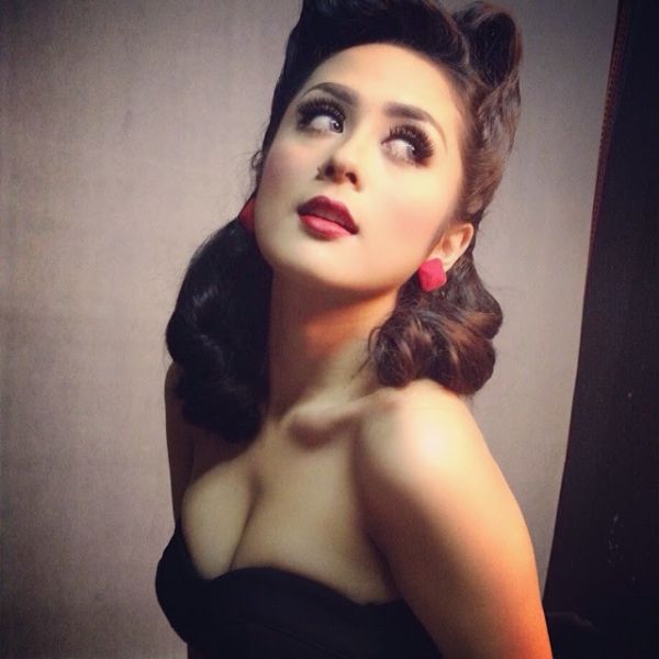 goyang dangdut koplo hot