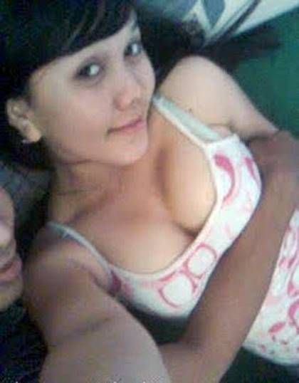 kontol masuk memek perawan