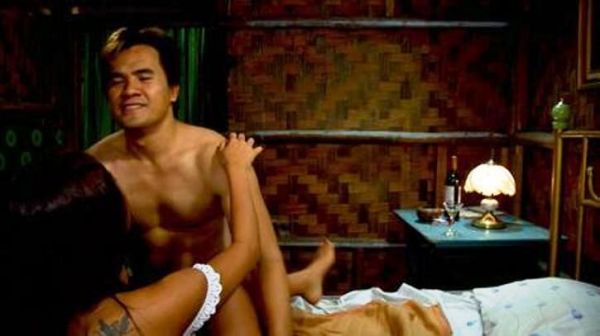 sandra dewi telanjang bulat