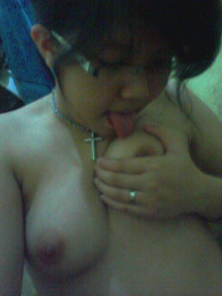 gambar payudara besar