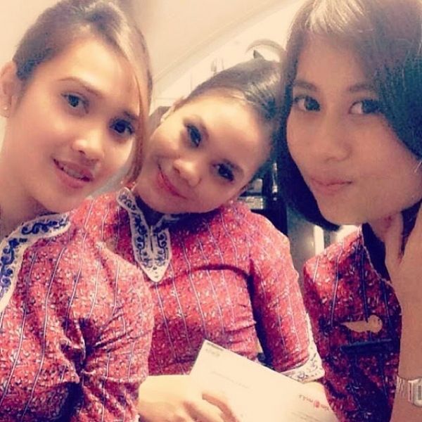 model baju pramugari lion air
