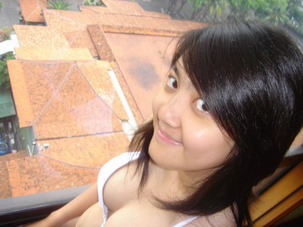 cewek jilbab bugil