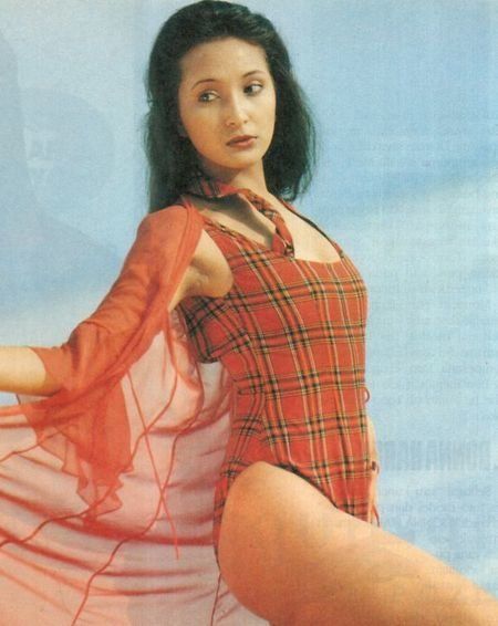 eva arnas bersetubuh