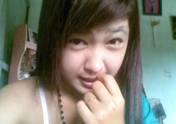 gambar memek stw jembut lebat