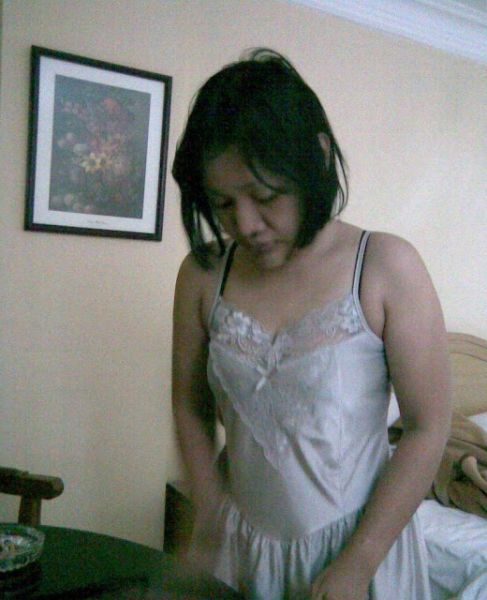 gambar perempuan seksi