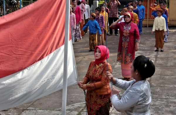 gambar wanita telanjang