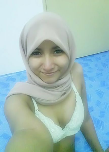 janda bugil