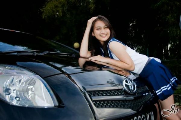 seksi gambar cewek pakai akik